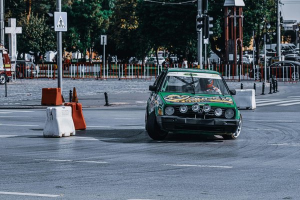 Les risques des tours de piste à moto et comment les éviter